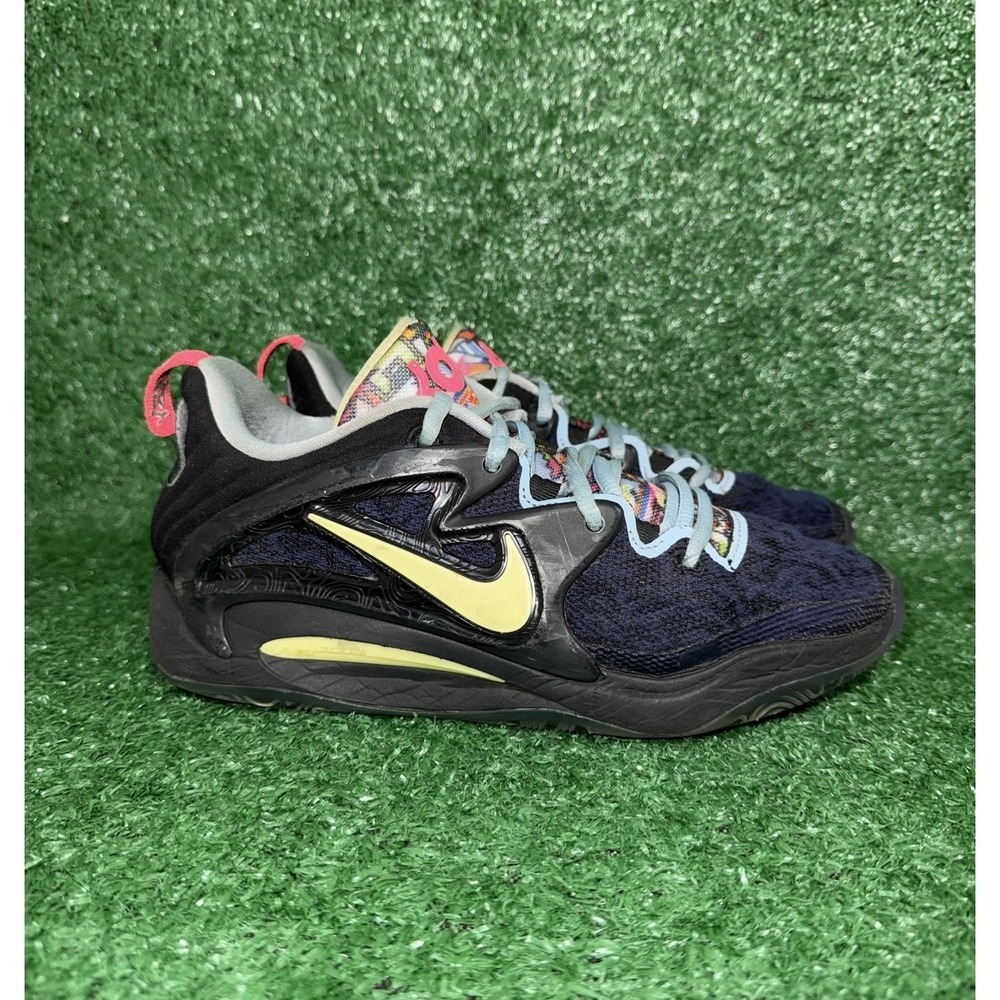 Nike KD 15 Boys Size 6 Womens Size 7.5 Black Basketball Shoes Athletic Sneakers